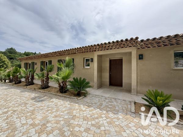 Maison à vendre 13 pièces 250 m² La Garde-Freinet