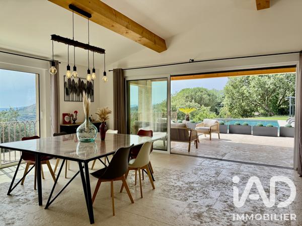 Maison à vendre 13 pièces 250 m² La Garde-Freinet