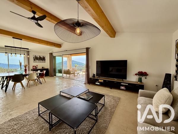 Maison à vendre 13 pièces 250 m² La Garde-Freinet