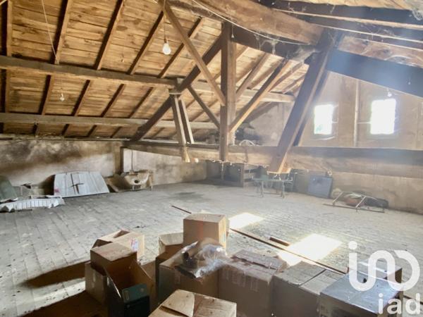 Demeure 8 pièces de 184 m² à Buzet-sur-Baïse (47160)