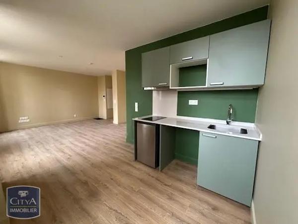 Appartement à louer 1 pièce 32.44m² Vichy (03200)