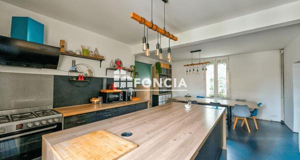 À vendre Maison 9 pièces 160 m² - Mantes-la-ville 78711
