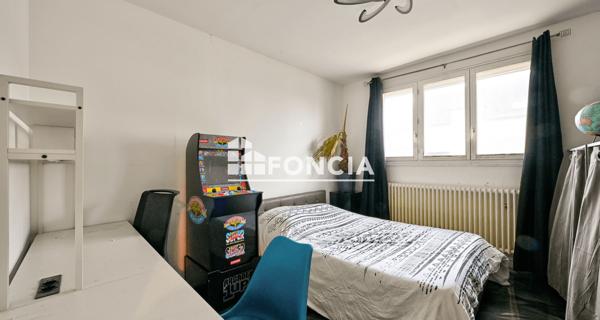 À vendre Maison 9 pièces 160 m² - Mantes-la-ville 78711