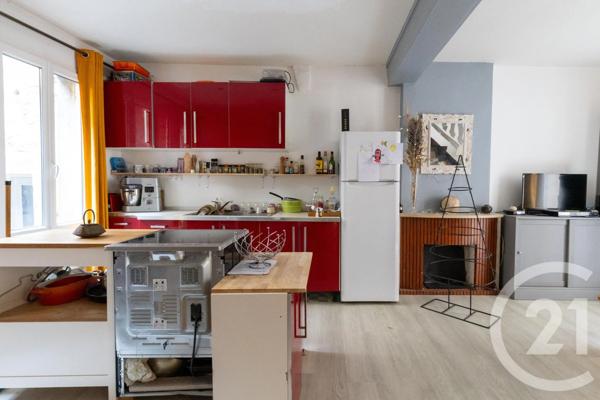 Maison à vendre  3 pièces - 75 m 2   PEZENAS  - 34