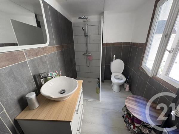 Maison à vendre  3 pièces - 75 m 2   PEZENAS  - 34