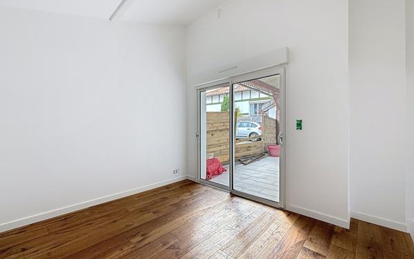 Maison à vendre    6 pièces • 168 m2 Anglet