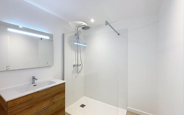 Maison à vendre    6 pièces • 168 m2 Anglet