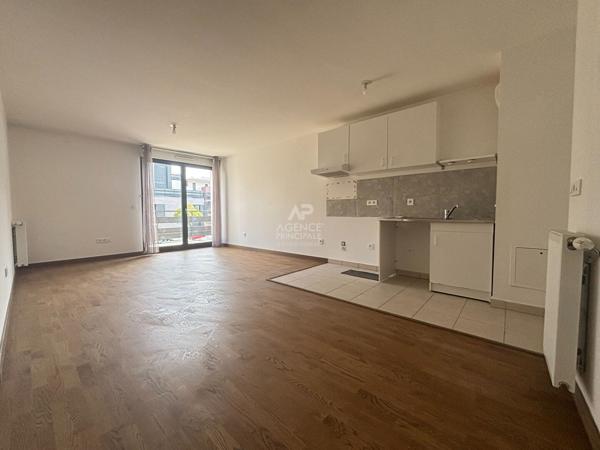 Appartement Pontoise 2 pièce(s) 42.90 m2 196 000 € **  - Référence  11274