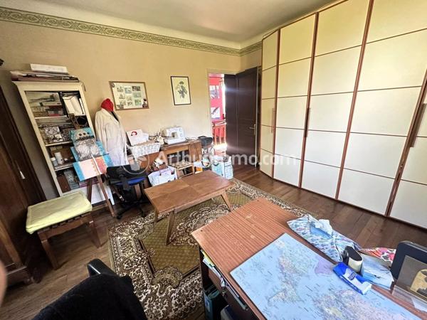 Vente Maison 7 pièces 121 m2 à Saint-Astier