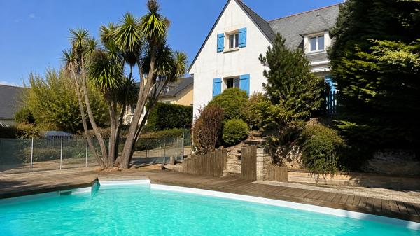 Maison 5 pièces – 156 m² environ à Saint-Nazaire (ref : 79484SN)