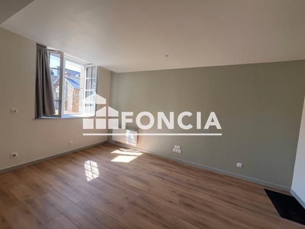 Location Studio 28.81 m² - Guingamp 22200