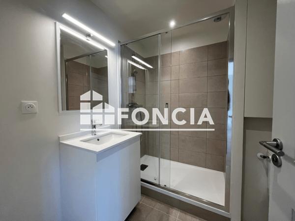 Location Studio 28.81 m² - Guingamp 22200