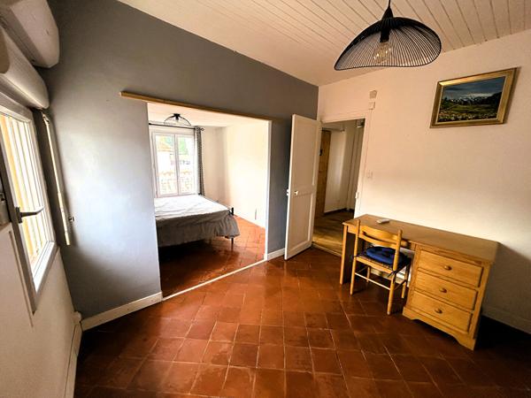 Appartement Perpignan 3 pièces TERRASSE et BUREAU 77m²