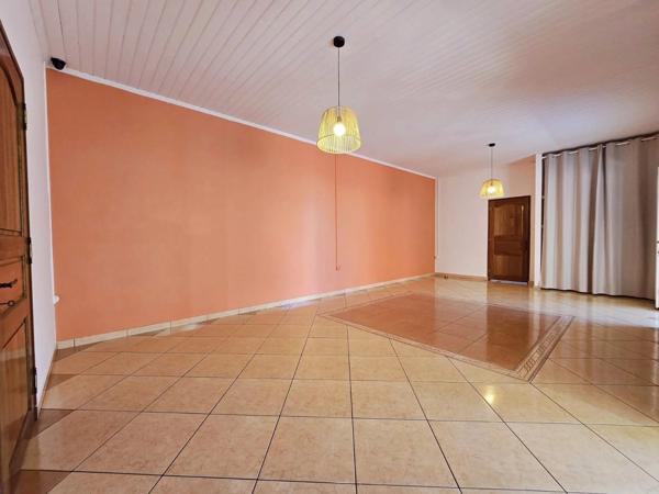 Maison 7 pièces – 190 m² – Étang-Salé-les-Hauts