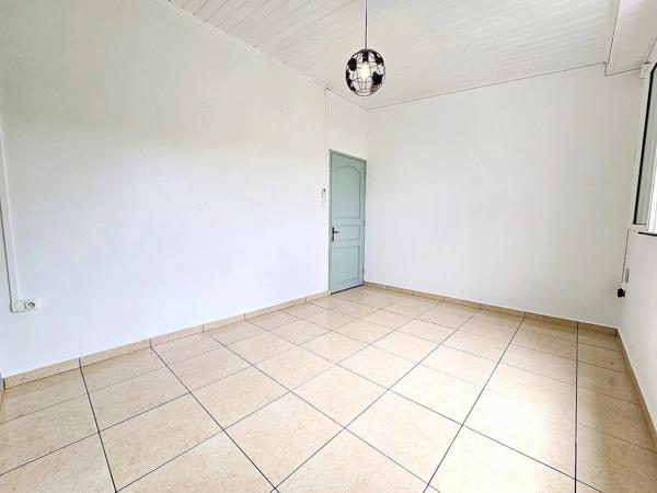 Maison 7 pièces – 190 m² – Étang-Salé-les-Hauts