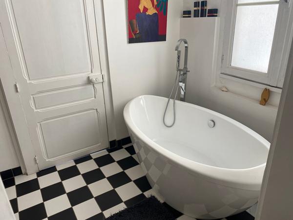 Appartement 5 pièces - 220 m²