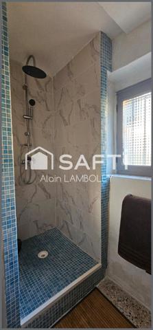 Maison rénovée à Riez, 73 m², 2 chambres, véranda, jardin arboré, proche commodités.