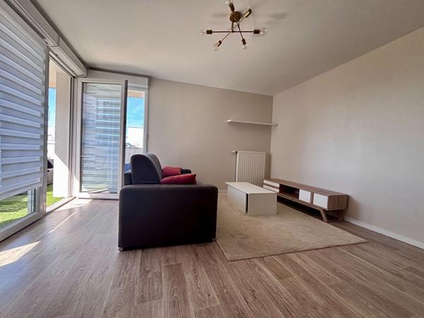 Beau 3 pièces avec BALCON à Corbeil Essonnes