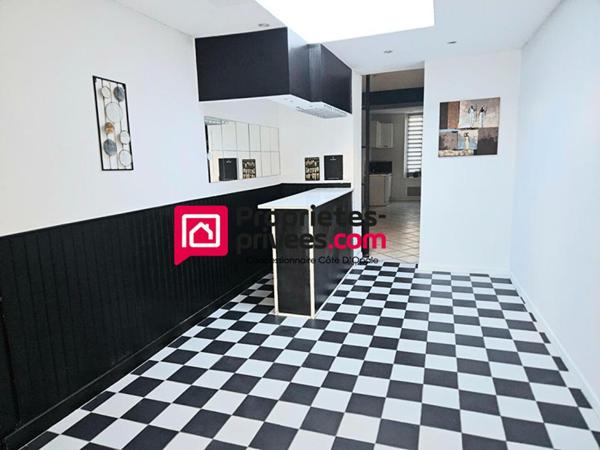 Votre agence "Propriétés-Privées .Com" vous propose :