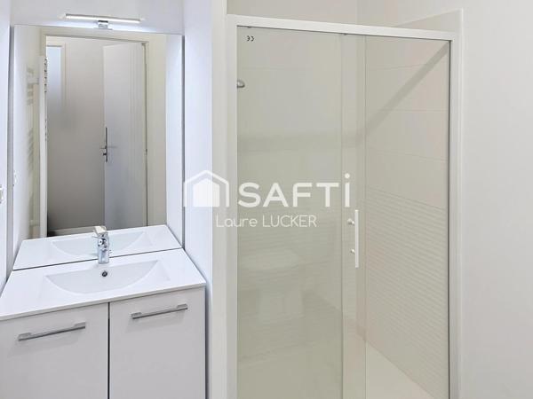 Dernier étage avec terrasse et parking couvert