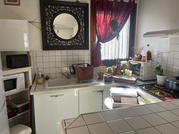 Sorgues (84700) T2 terrasse garage