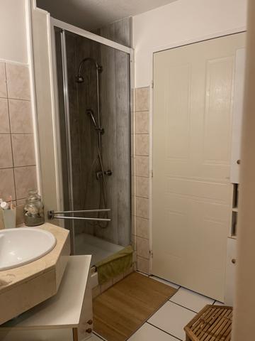 Sorgues (84700) T2 terrasse garage