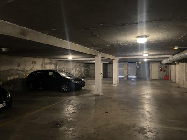 Sorgues (84700) T2 terrasse garage