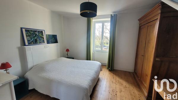 Maison traditionnelle 5 pièces de 145 m² à Vix (85770)