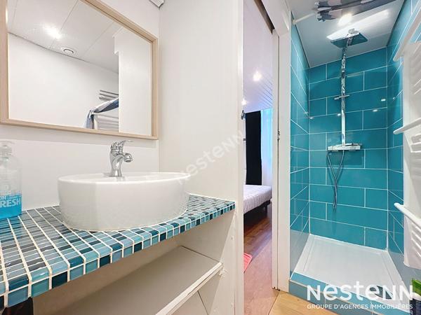 Maison non-mitoyenne avec cour - rangement - plein sud