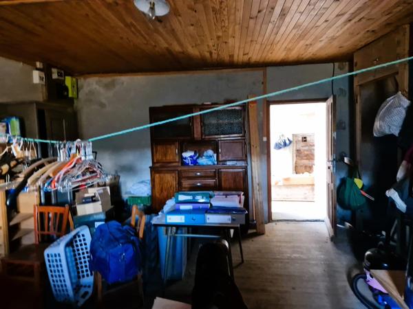 L'ensemble de l'appartement, ainsi qu'une grange en annexe