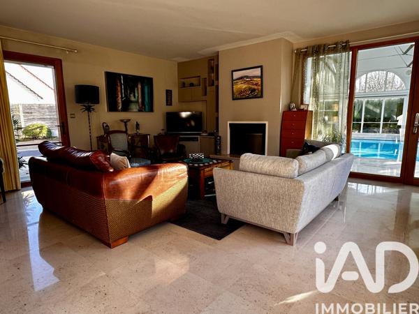 Maison à vendre 10 pièces 388 m² Agon-Coutainville