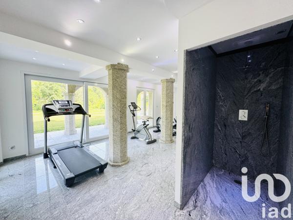 Maison à vendre 20 pièces 455 m² Cornimont