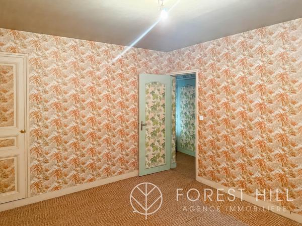 Vouvray (37210) MAISON ATYPIQUE A VOUVRAY