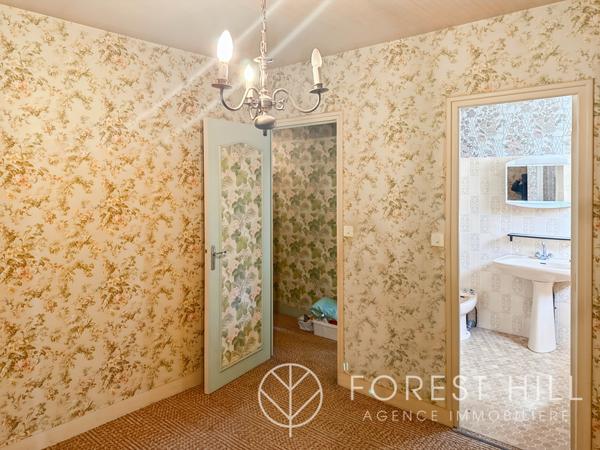 Vouvray (37210) MAISON ATYPIQUE A VOUVRAY