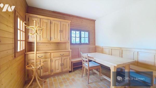 Maison familiale type 5 sur 1 295 m² avec vue exceptionnelle sur les Alpes – CROZET