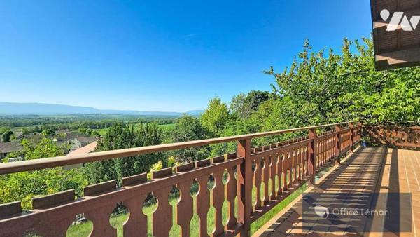 Maison familiale type 5 sur 1 295 m² avec vue exceptionnelle sur les Alpes – CROZET