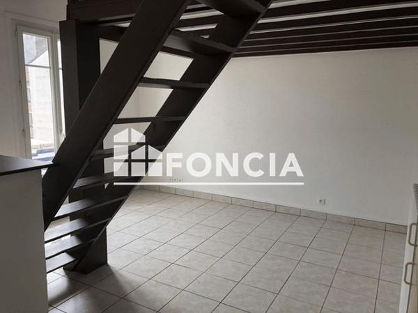 Location Studio 27.6 m² - 11 RUE JULES FERRY Boulogne Billancourt 92100