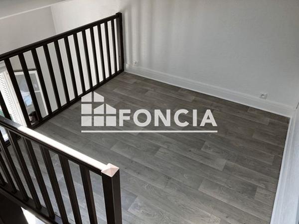 Location Studio 27.6 m² - 11 RUE JULES FERRY Boulogne Billancourt 92100