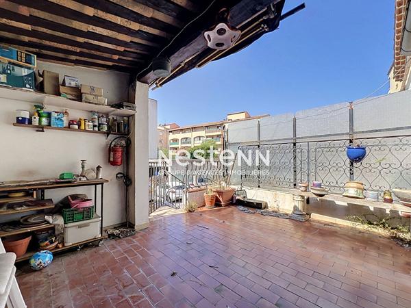 APPARTEMENT + LOCAL COMMERCIAL - 82 M² ET 108 M² - RUE DES POTIERS - PAS DE COPROPRIÉTÉ - PARKING