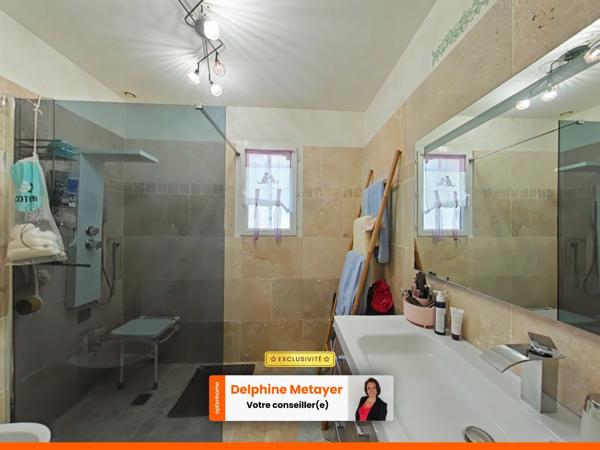 🏡 Maison à vendre en vente à terme libre – Maison plain-pied avec piscine sur terrain arboré de 1200 m²