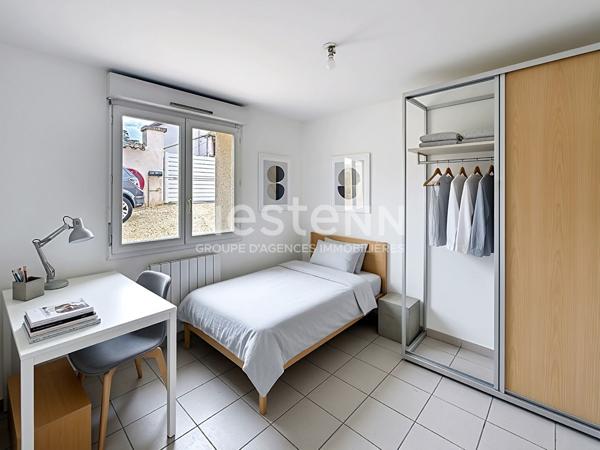 Appartement 3 pièces en rez de jardin avec Parking Proche métro - 69500 BRON