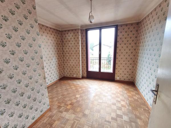Maison avec dépendance et grange