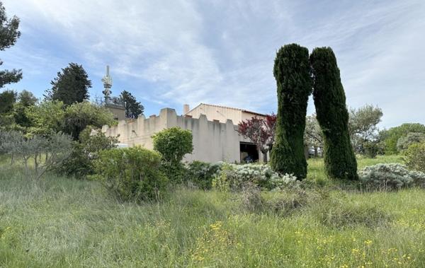 Vente Villa à rénover Gignac