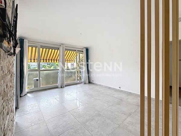 Appartement traversant moderne de 4 Pièces avec Cave et Parking en dernier étage - 69500 BRON