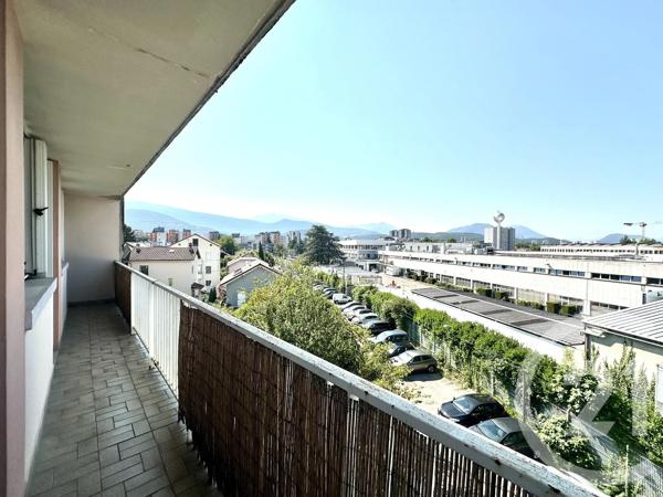 Appartement F5 à vendre  6 pièces - 106 m 2   GRENOBLE  - 38