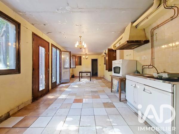 Maison à vendre 10 pièces 188 m² Saint-Martin-d'Hères