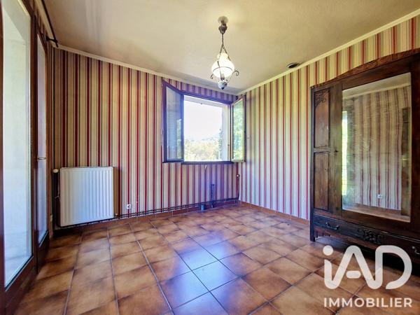 Maison à vendre 10 pièces 188 m² Saint-Martin-d'Hères