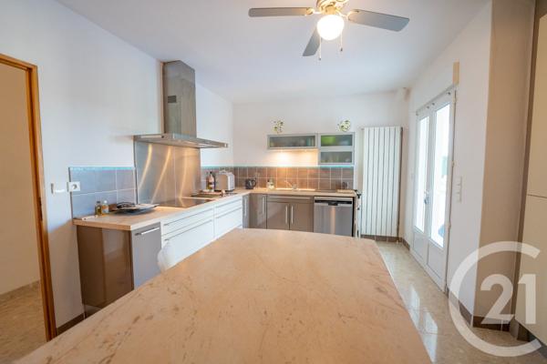 Maison à vendre  8 pièces - 194,51 m2 SAUJON - 17