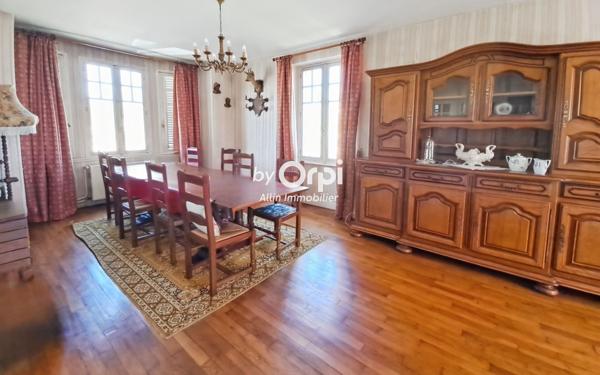 Maison à vendre    7 pièces •  Gouzon