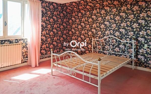 Maison à vendre    7 pièces •  Gouzon